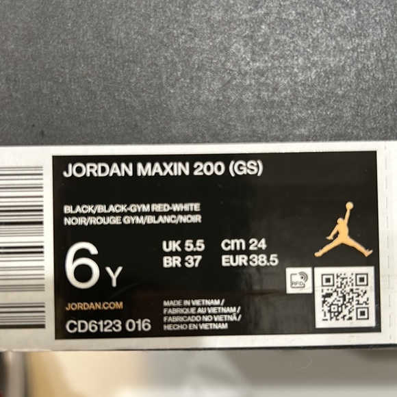 Jordan Maxim 200 (GS) - Picture 8 of 8